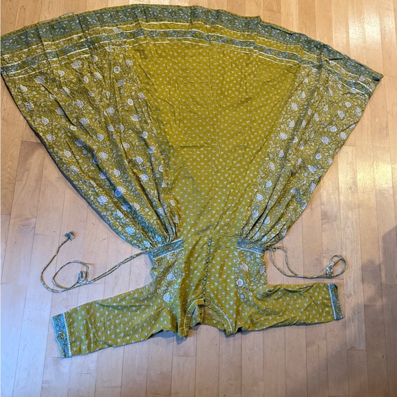 Vintage 100% cotton Indian Yellow Green embroidered Floral Maxi full skirt Dress - Picture 12 of 12